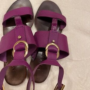 Beautiful 100% Colombian leather sandalias - Nora Lozza size 9